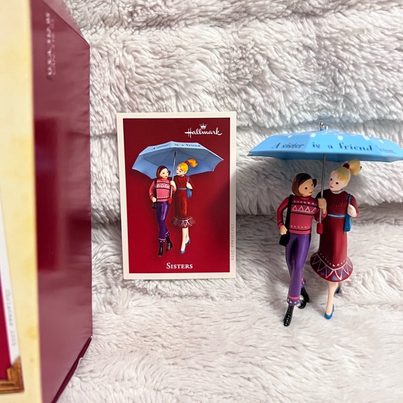 Hallmark Sisters Keepsake ornament - Picture 4 of 6